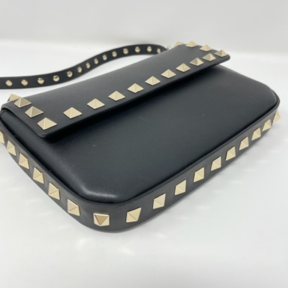 Brand New Valentino Mini Rockstud Pouch - Picture 4 of 5